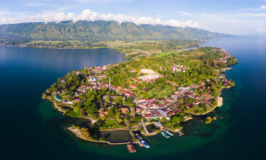 4D 3N The Land of Kings (Danau Toba & Samosir)